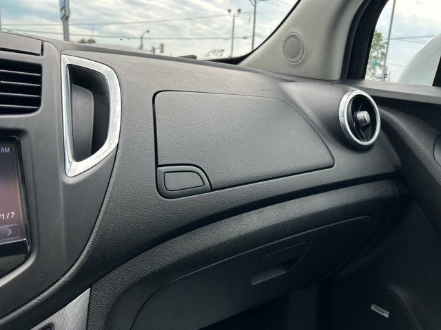 Used 2015 Chevrolet Trax LTZ AWD/4WD image 40