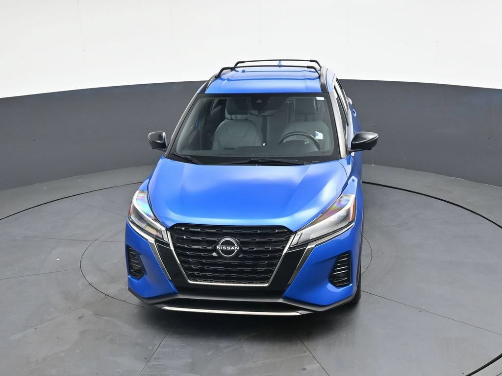 Used 2023 Nissan Kicks SR w/ SR Premium Package FWD image 37