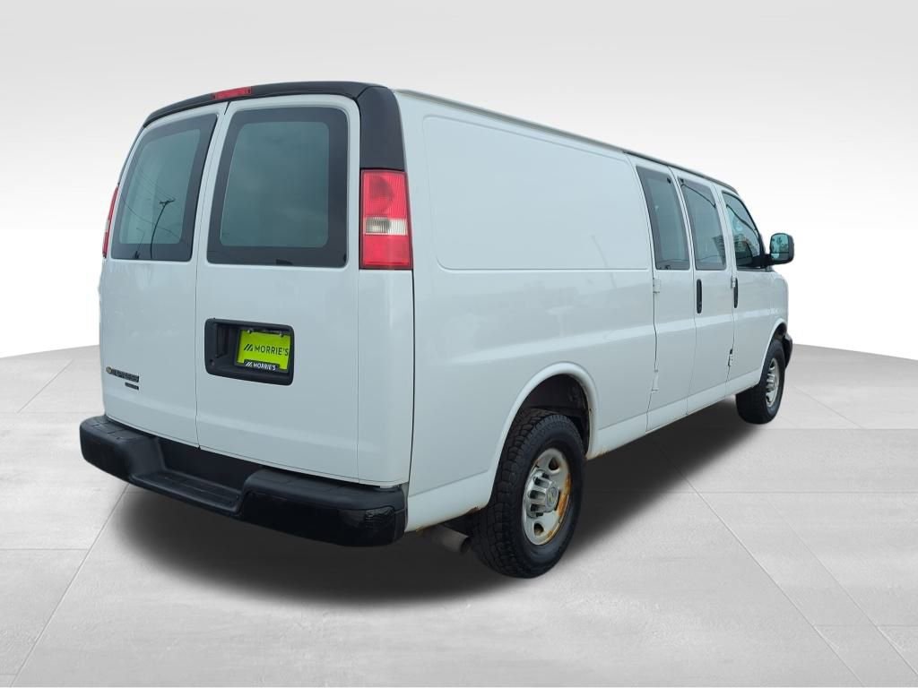 Used 2014 Chevrolet Express 3500 Extended image 6