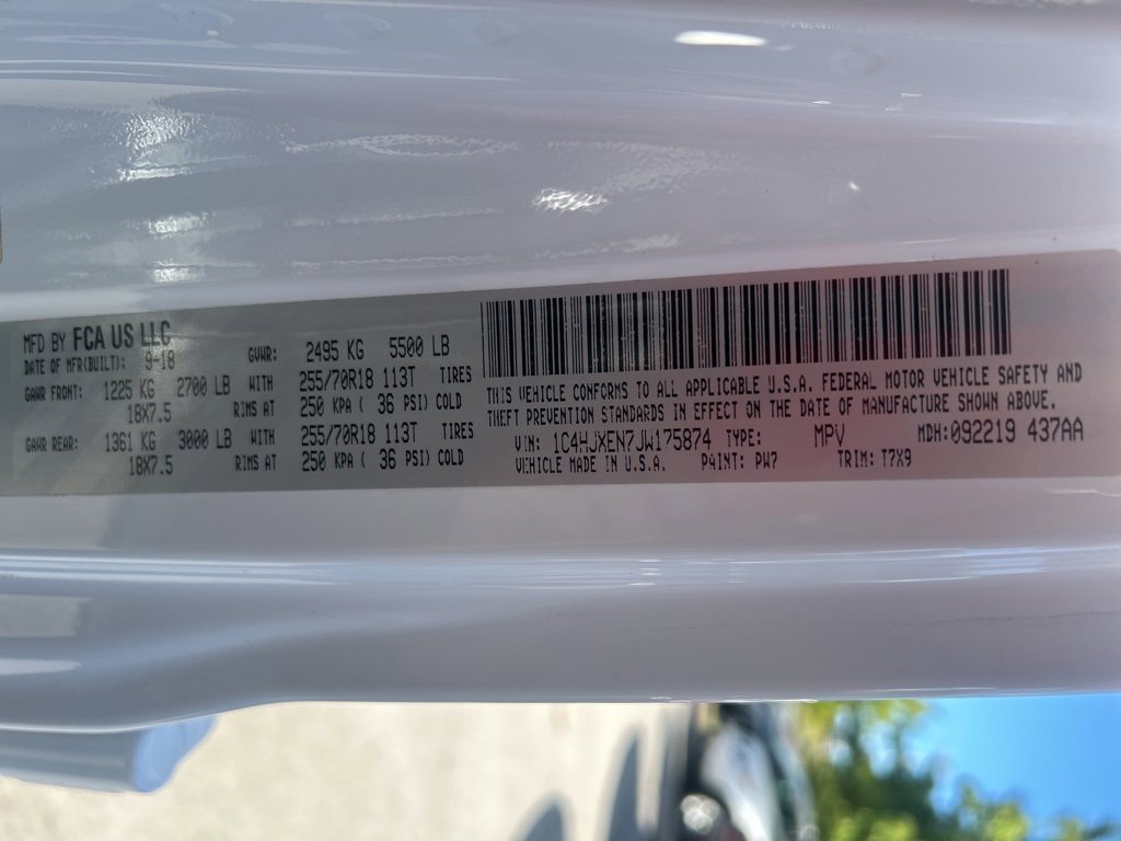 Used 2018 Jeep Wrangler Unlimited Sahara image 34