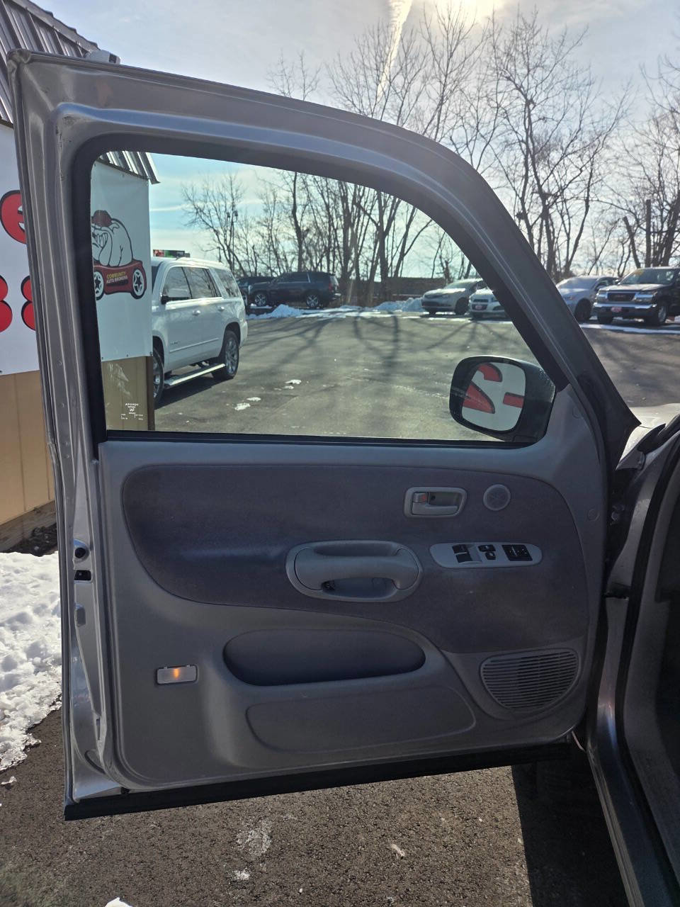 Used 2001 Toyota Tundra SR5 image 9