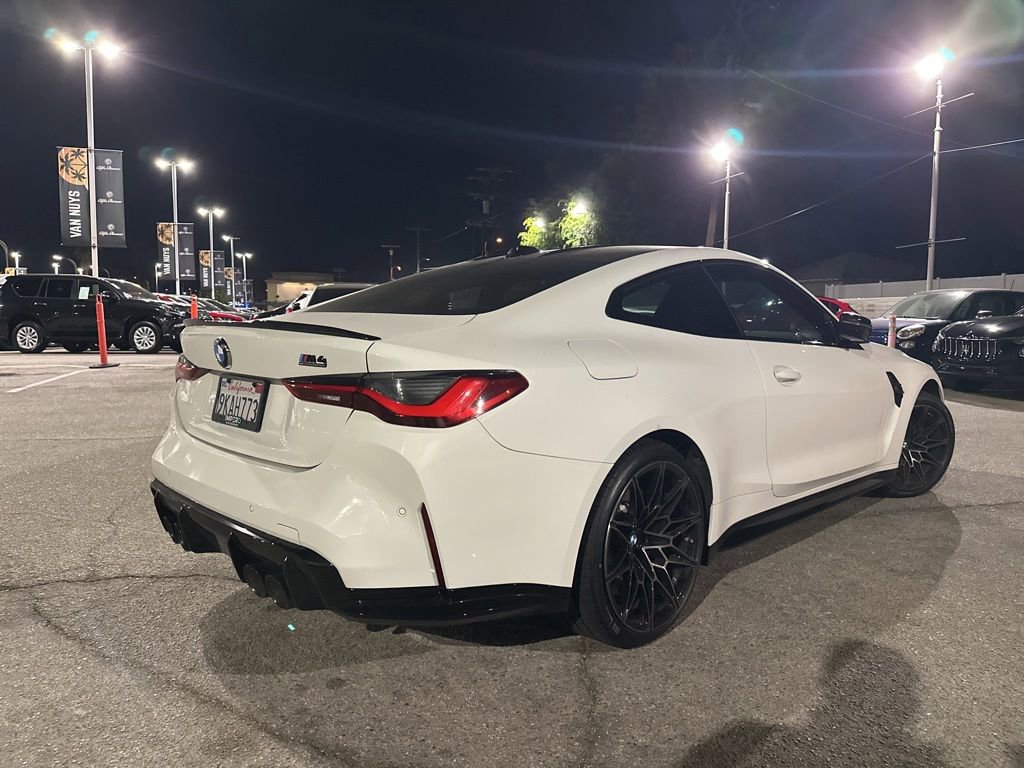 Used 2024 BMW M4 Competition RWD image 5
