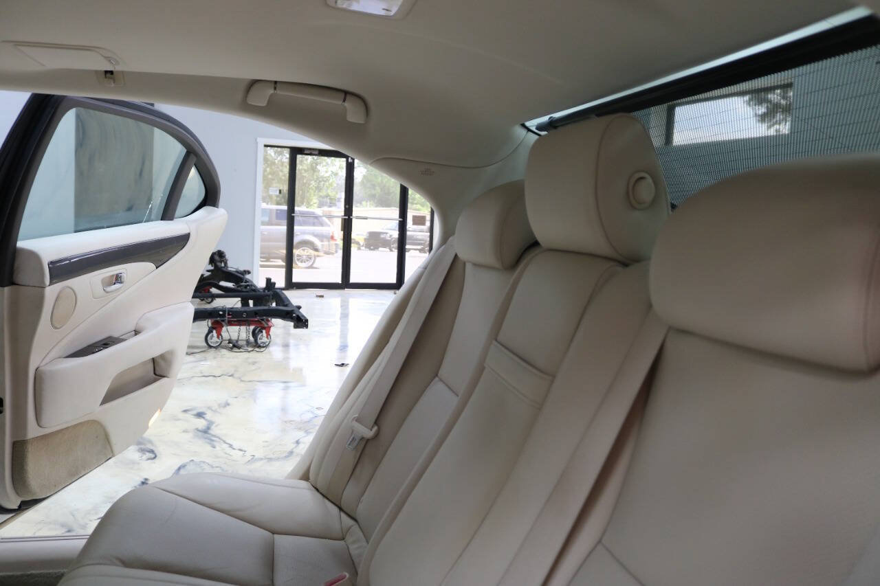 Used 2008 Lexus LS 460 L RWD image 89