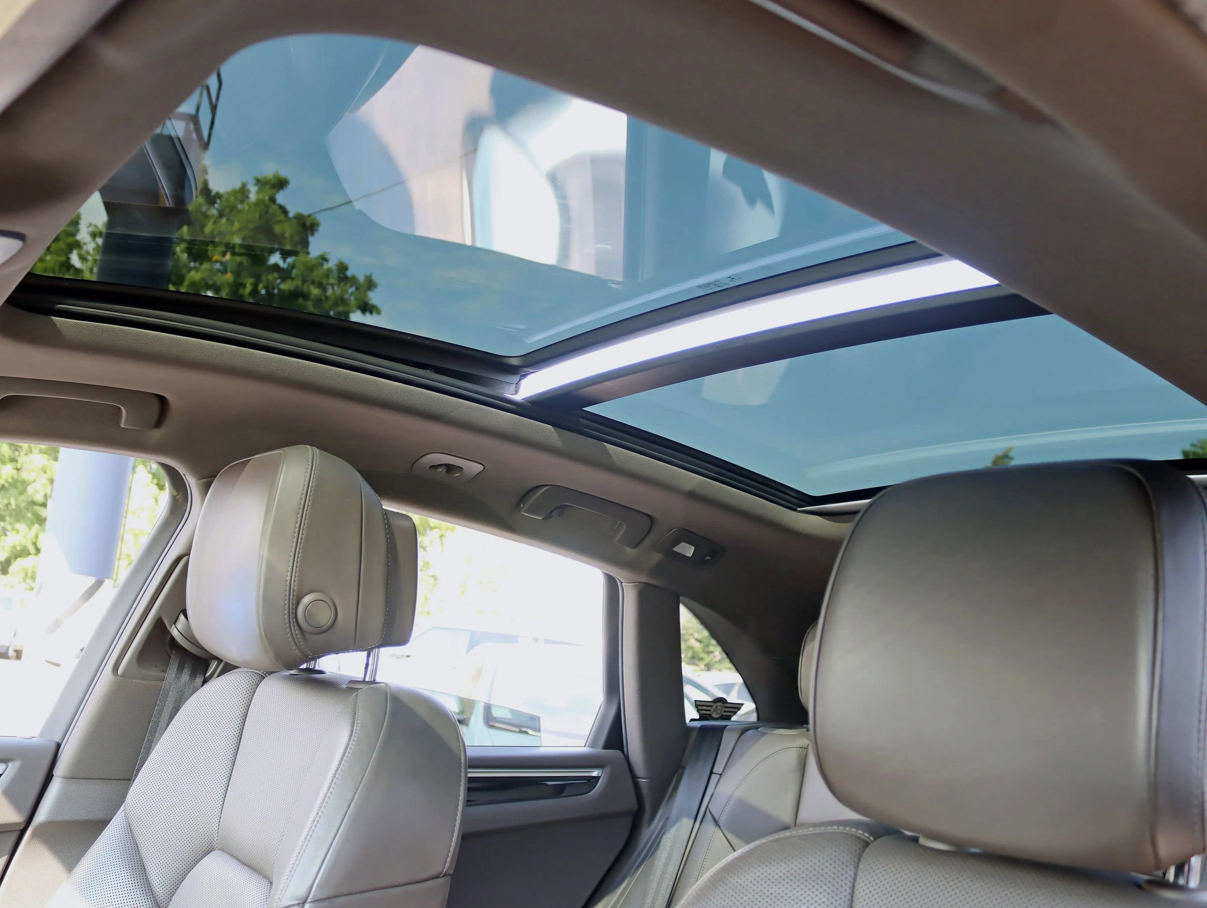 Used 2018 Porsche Macan Sport Edition image 29