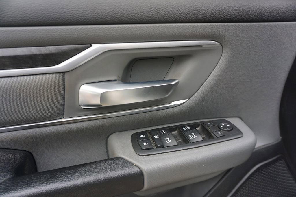 Used 2019 RAM 1500 Big Horn image 4