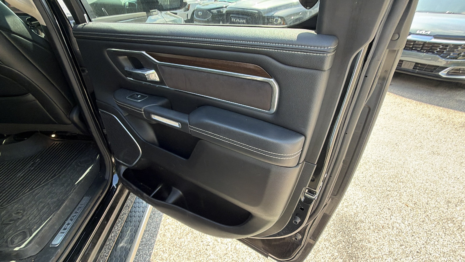 Used 2022 RAM 1500 Laramie RWD image 21
