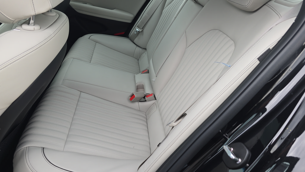 New 2026 Genesis G70 3.3T Sport Prestige AWD/4WD image 9