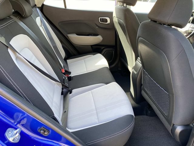 Used 2023 Hyundai Venue SEL w/ Cargo Package FWD image 21