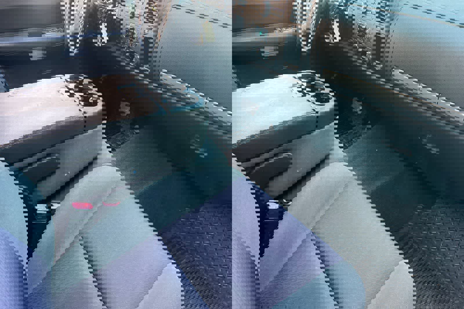 Used 2009 Chevrolet Silverado 1500 LT w/ Regional Value Package image 17