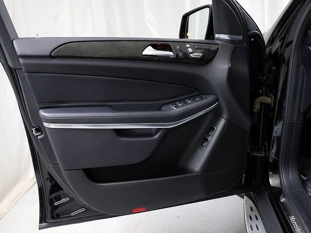 Used 2019 Mercedes-Benz GLS 550 4MATIC image 28