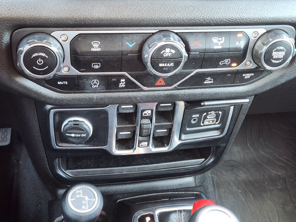 Used 2024 Jeep Wrangler Unlimited Sport AWD/4WD image 24
