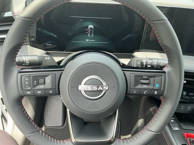 New 2026 Nissan Kicks SR w/ Cold Weather Package AWD/4WD image 14