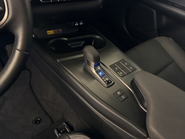Certified 2025 Lexus UX 300h FWD w/ Accessory Package (Z1) image 22