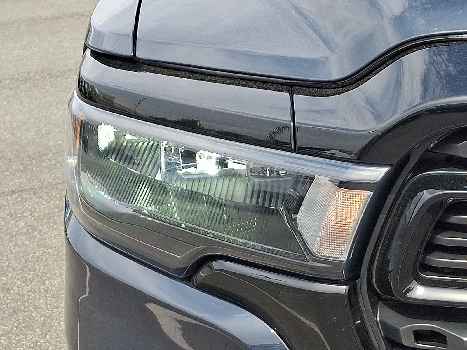 New 2026 RAM 1500 Express AWD/4WD image 6