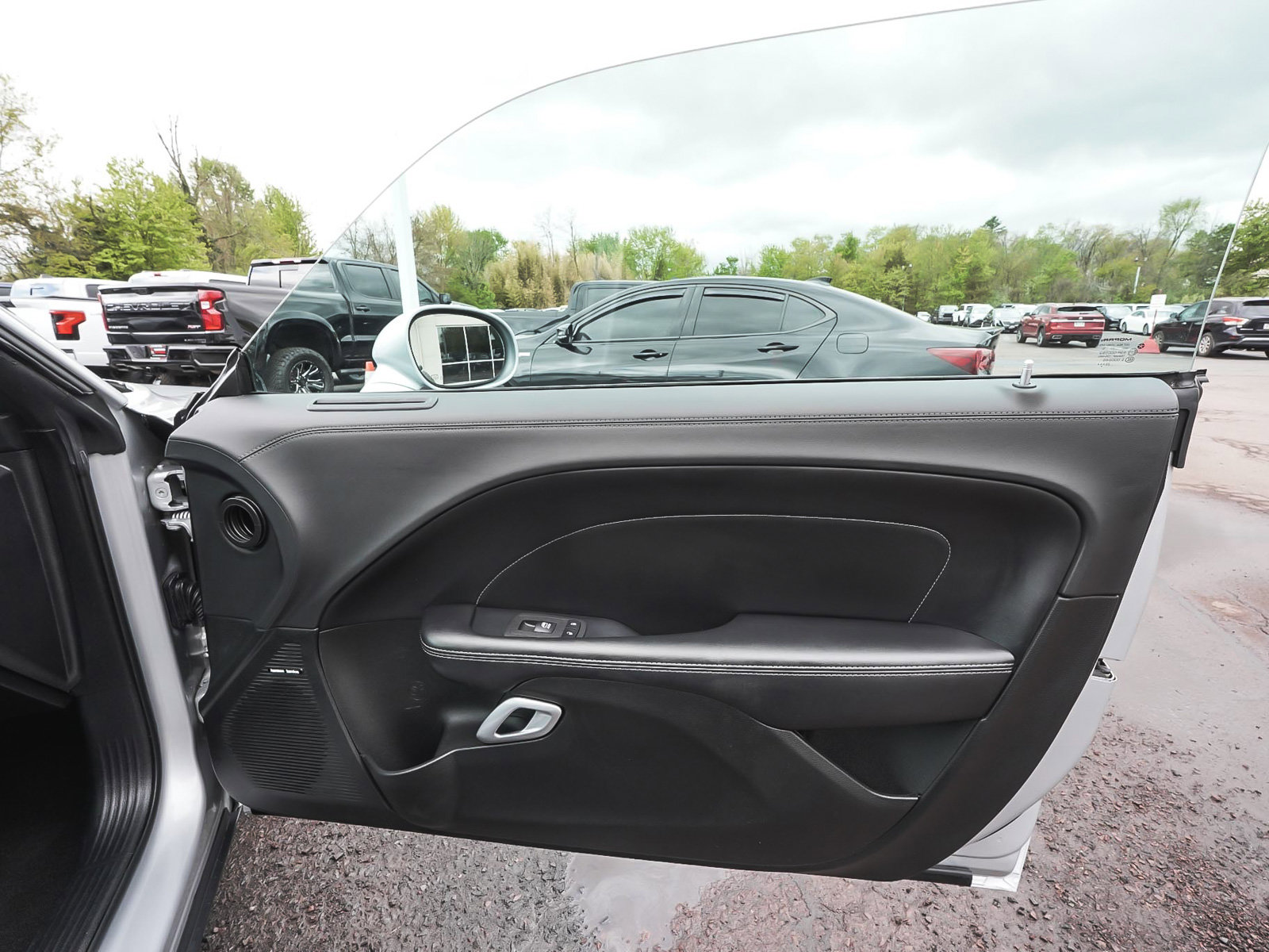 Used 2023 Dodge Challenger R/T Scat Pack w/ T/A Package RWD image 11