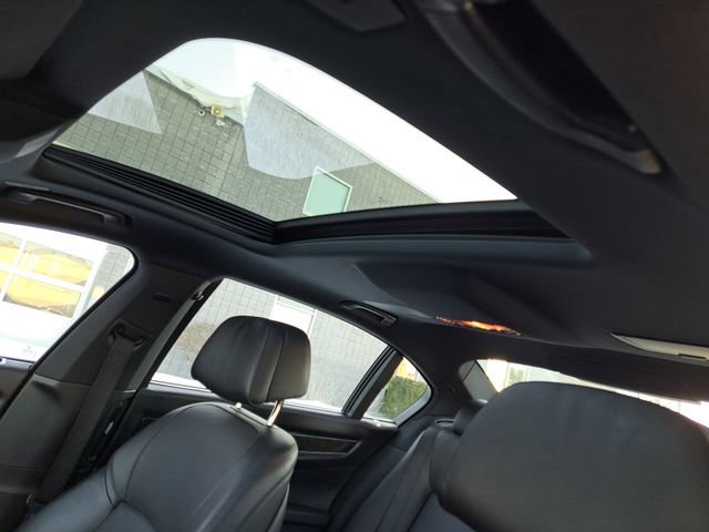 Used 2014 BMW 750Li xDrive image 7