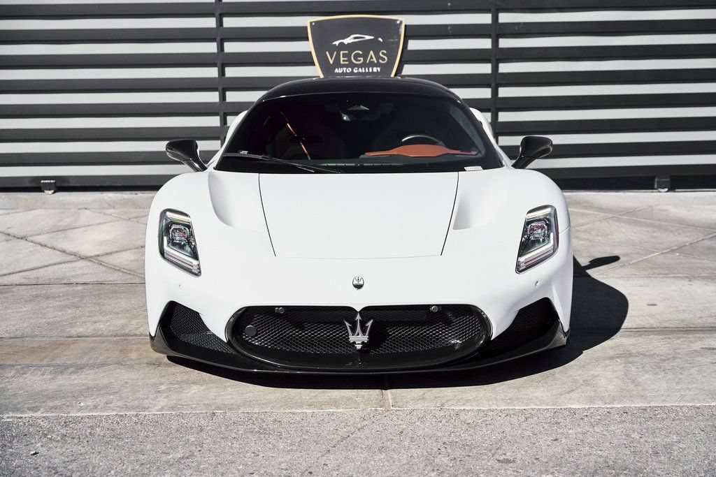 Used 2023 Maserati MC20 Coupe RWD image 17