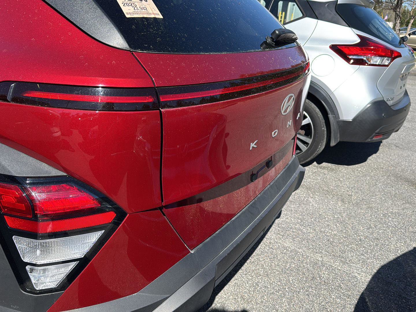 Used 2025 Hyundai Kona SEL image 9