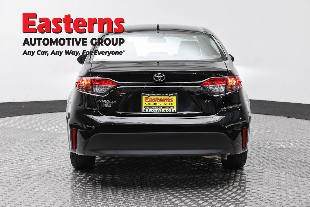Used 2024 Toyota Corolla LE FWD image 7
