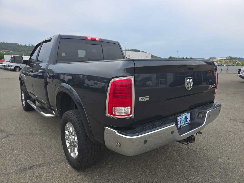 Used 2014 RAM 2500 Laramie AWD/4WD image 2