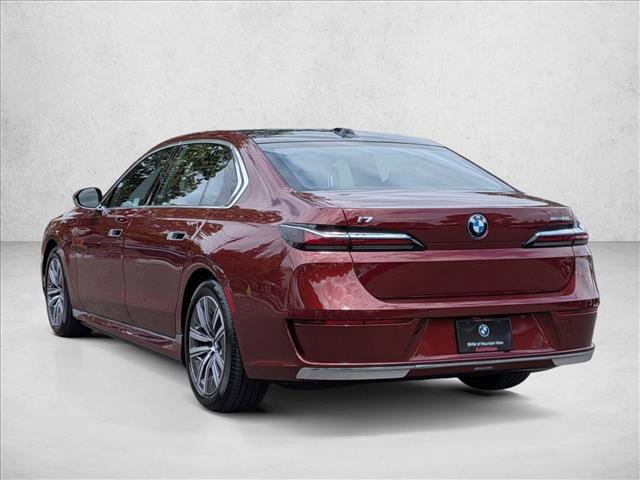 Used 2025 BMW i7 xDrive60 AWD/4WD image 8