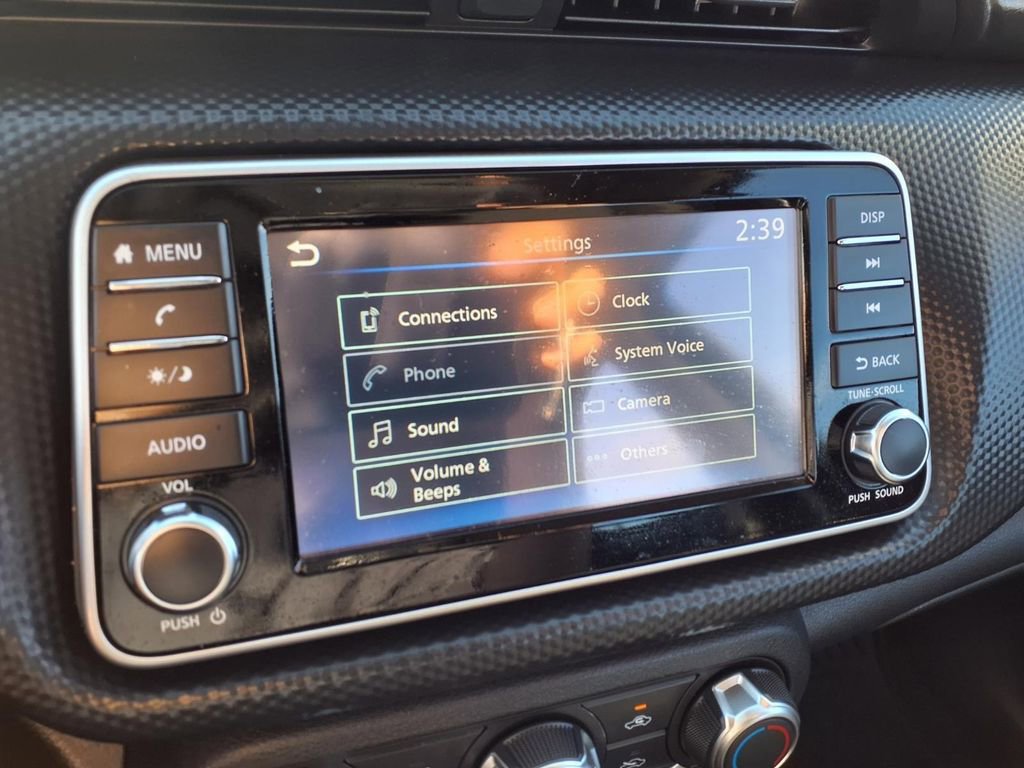 Used 2025 Nissan Kicks Play S image 7