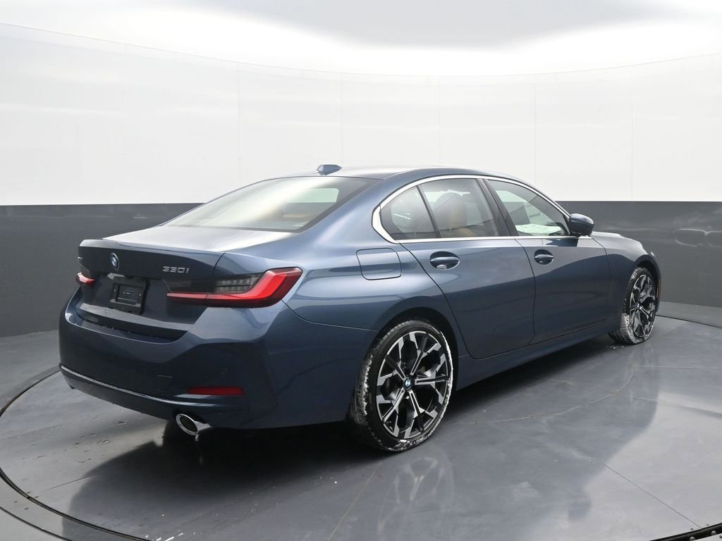 New 2025 BMW 330i xDrive Sedan w/ Premium Package image 7