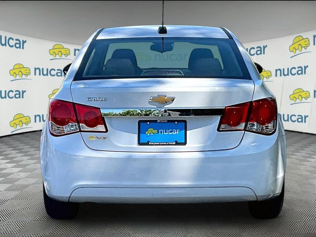 Used 2016 Chevrolet Cruze LS FWD image 5