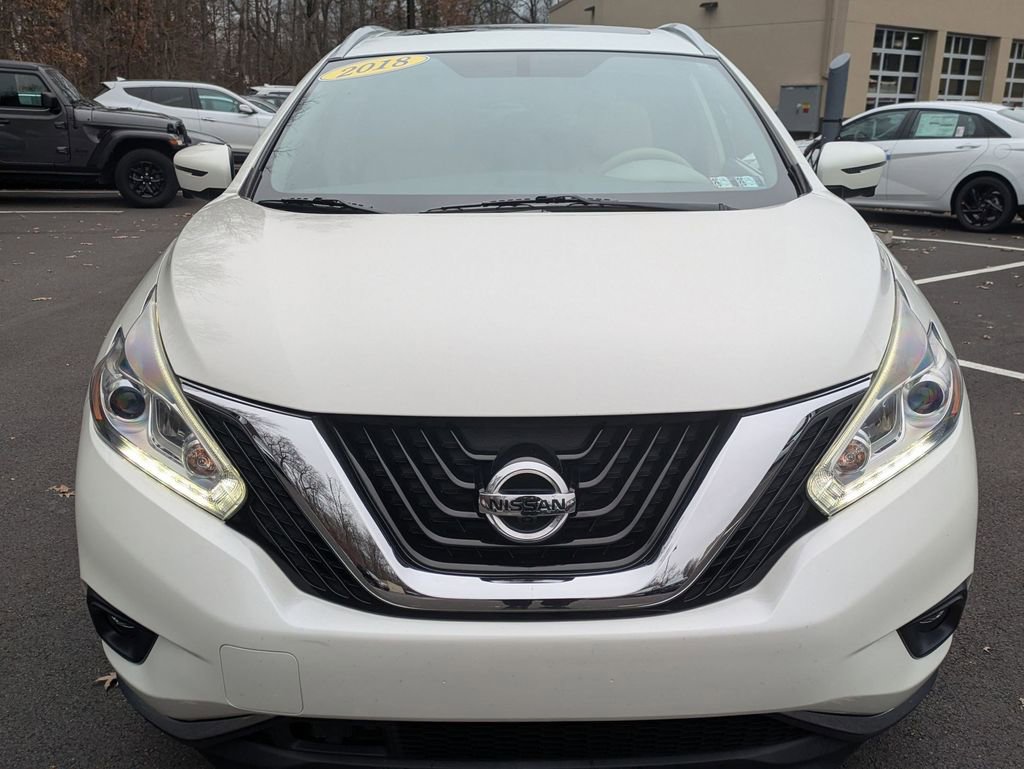 Used 2018 Nissan Murano Platinum image 2