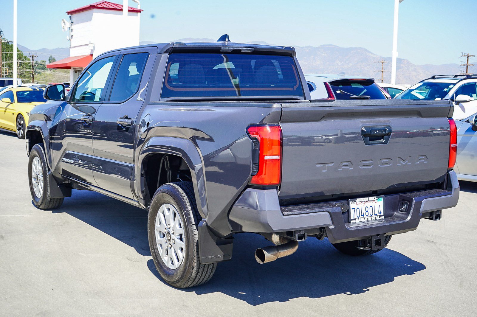 Used 2026 Toyota Tacoma SR5 RWD image 5