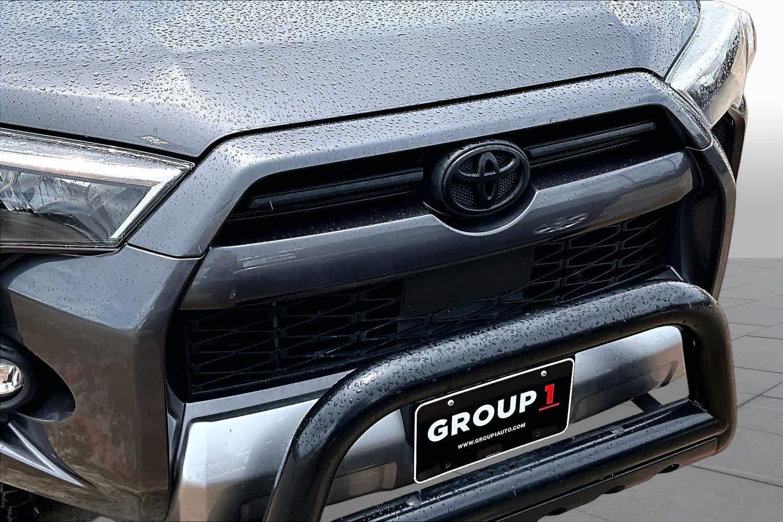 Used 2023 Toyota 4Runner TRD Off-Road Premium w/ Moonroof Package AWD/4WD image 30
