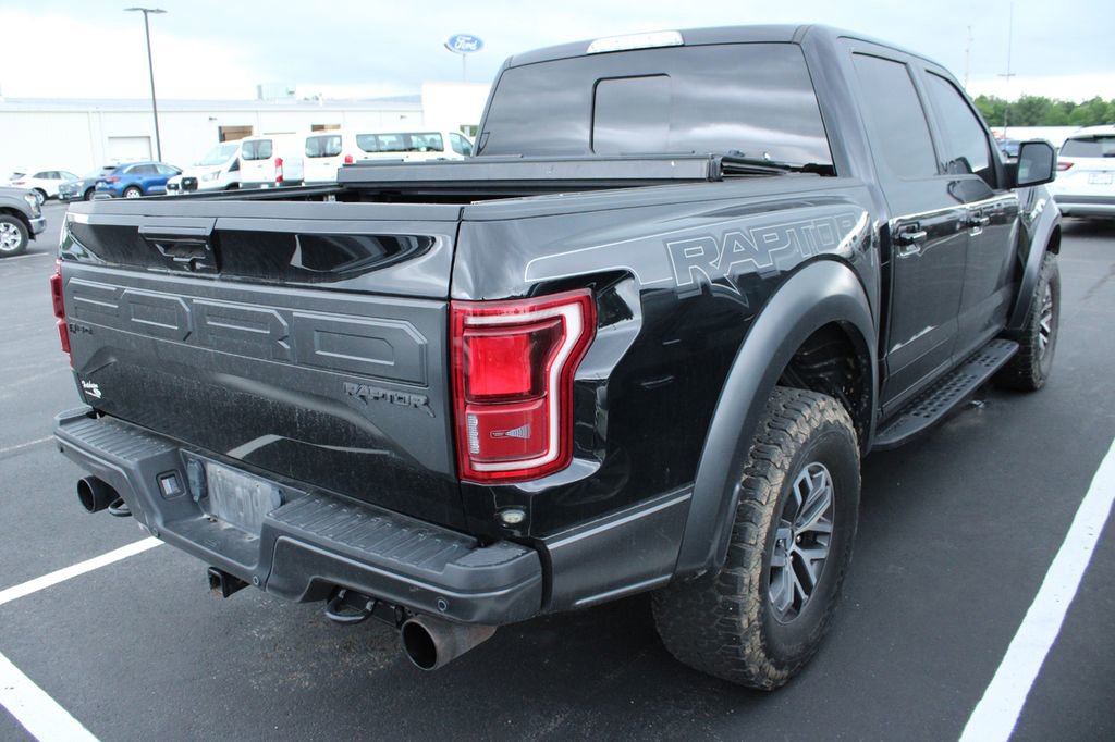 Used 2018 Ford F150 Raptor w/ Equipment Group 802A Luxury AWD/4WD image 5