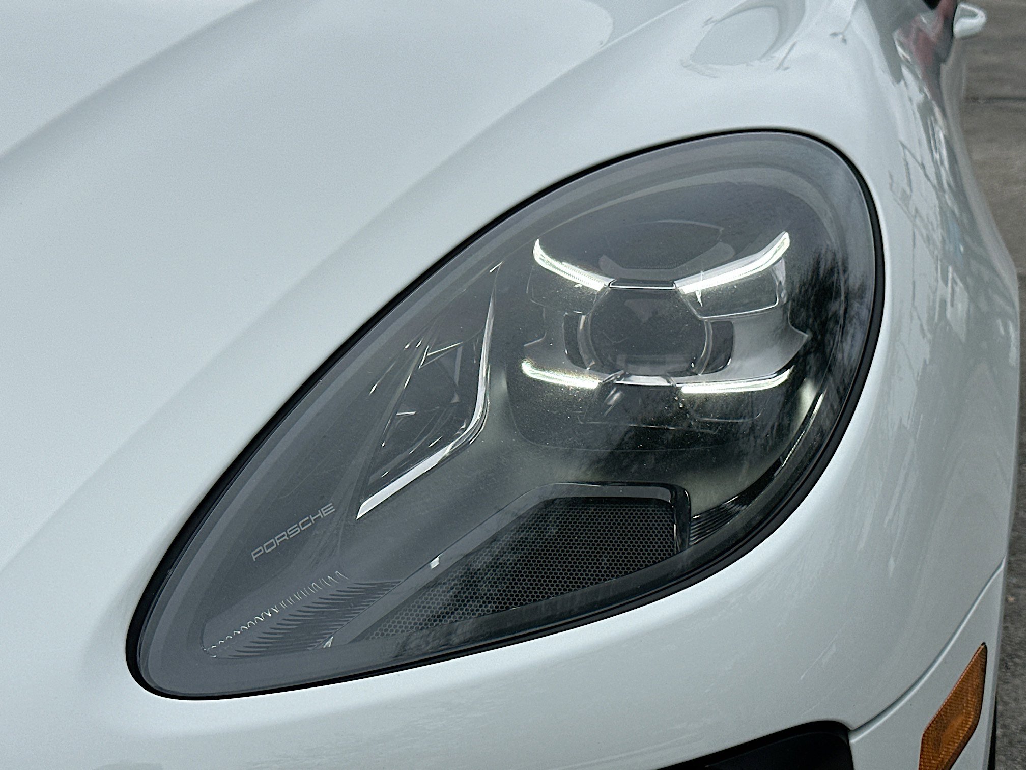 Used 2020 Porsche Macan S image 32