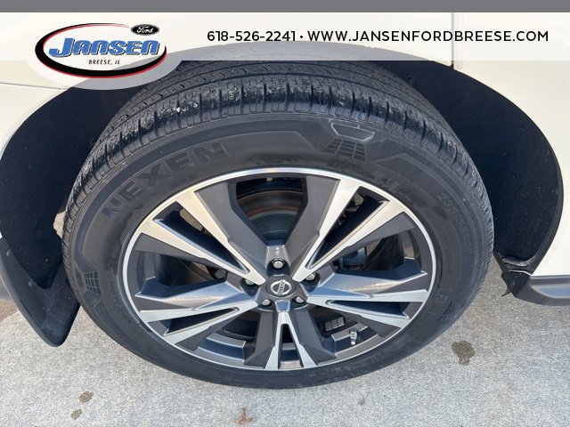 Used 2018 Nissan Pathfinder Platinum image 7