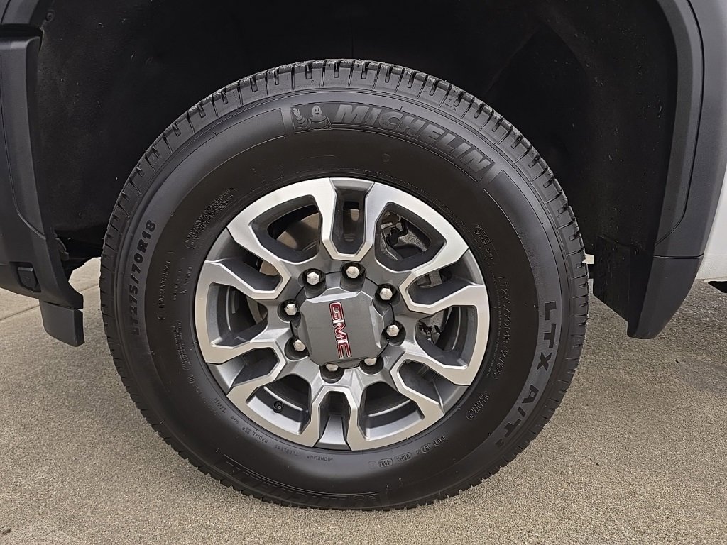 Used 2024 GMC Sierra 3500 SLT image 34