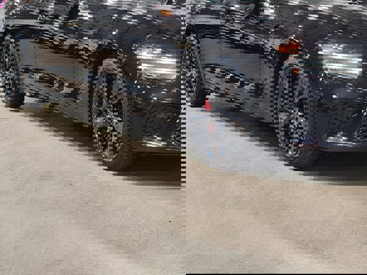 Used 2022 Genesis G70 3.3T RWD image 16