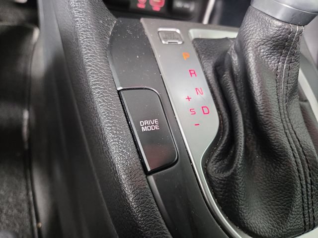Certified 2021 Kia Forte LXS FWD image 23