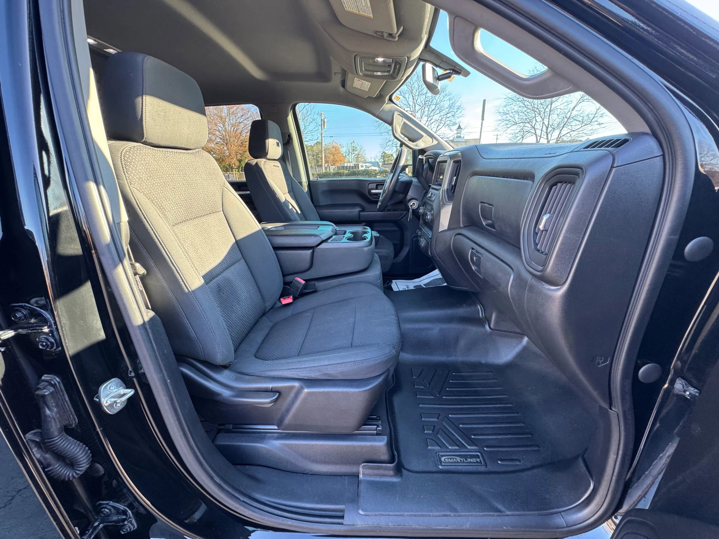 Used 2021 Chevrolet Silverado 2500 Custom w/ Custom Value Package image 22