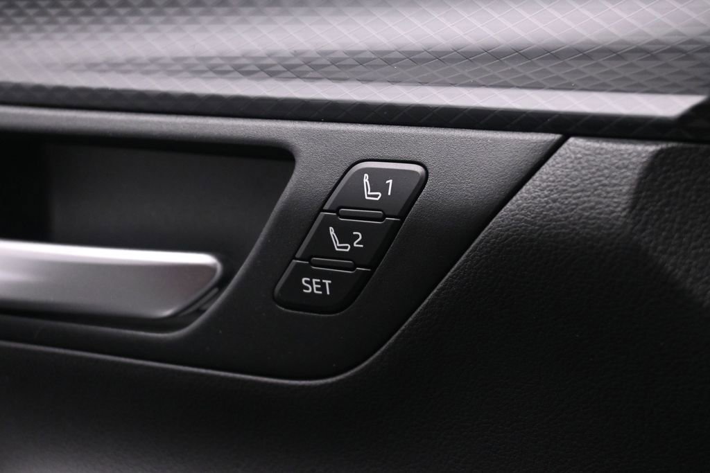 Used 2024 Toyota Grand Highlander AWD Hybrid image 44