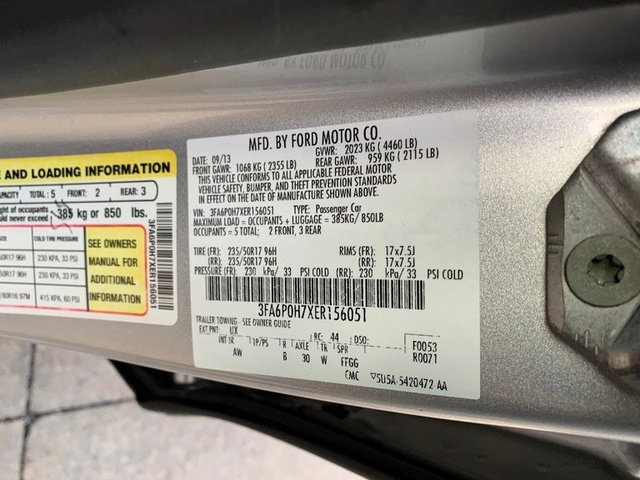 Used 2014 Ford Fusion SE image 29