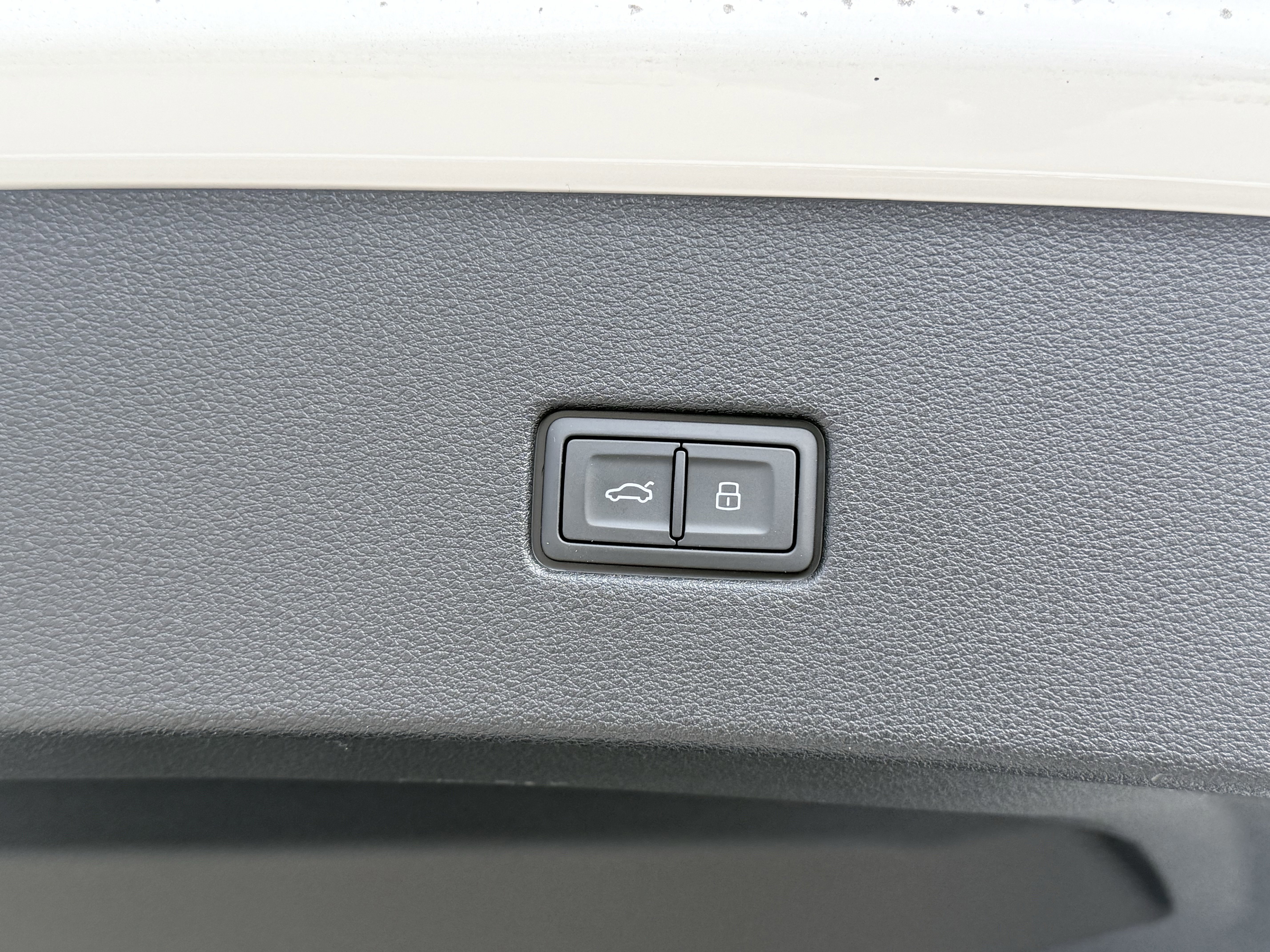 Used 2023 Audi SQ8 Prestige image 66