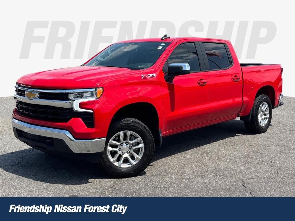 Used 2024 Chevrolet Silverado 1500 LT w/ Z71 Off-Road Package AWD/4WD image 1