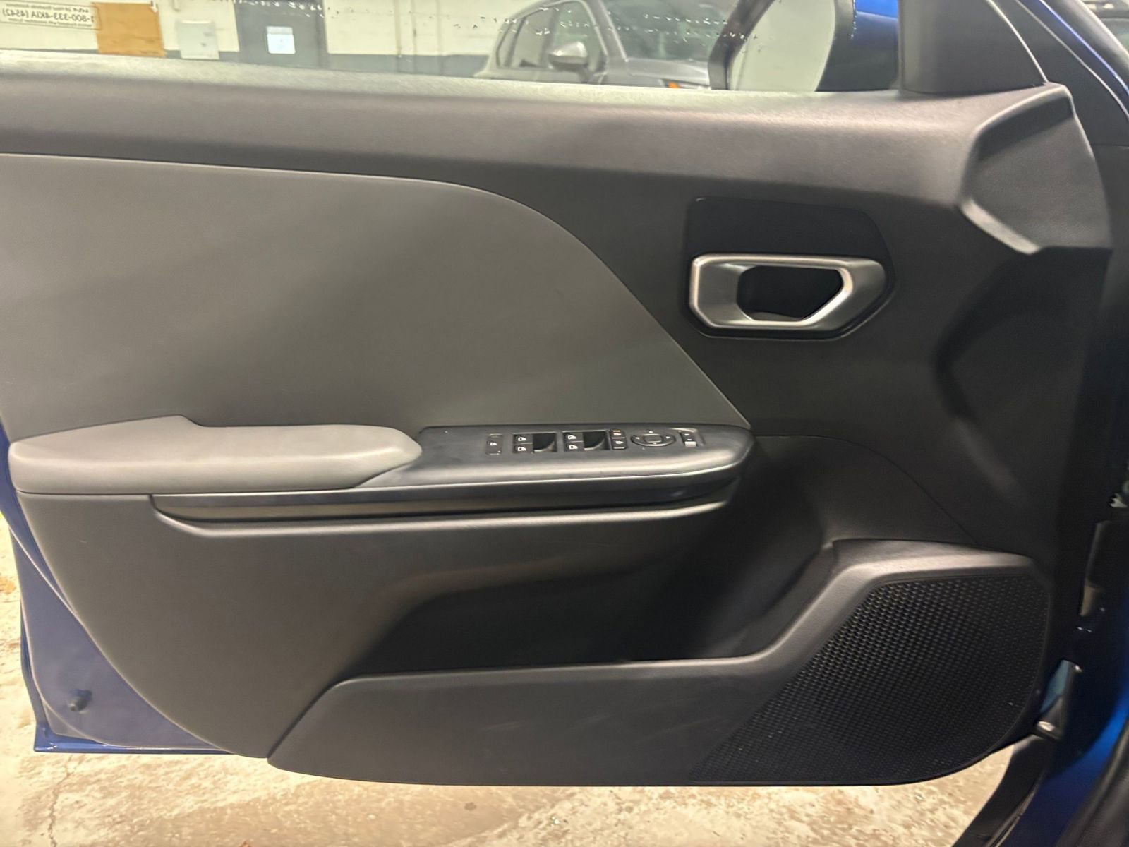 Used 2025 Kia K4 FWD image 18