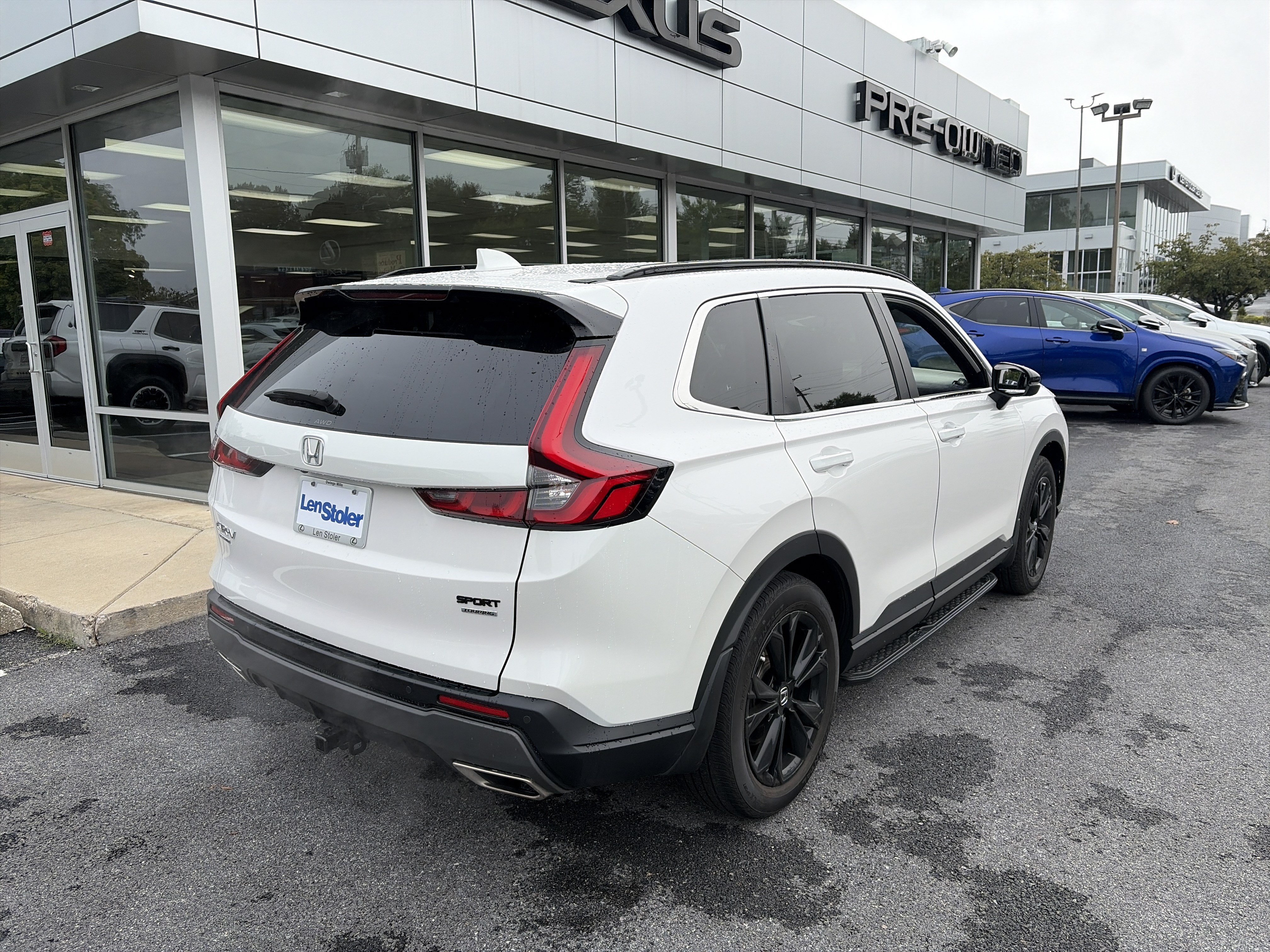 Used 2024 Honda CR-V Sport Touring image 5