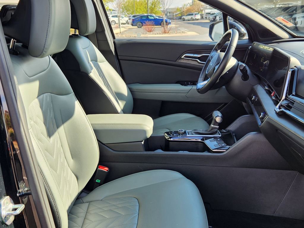Used 2023 Kia Sportage X-Line w/ X-Line Premium Package image 16