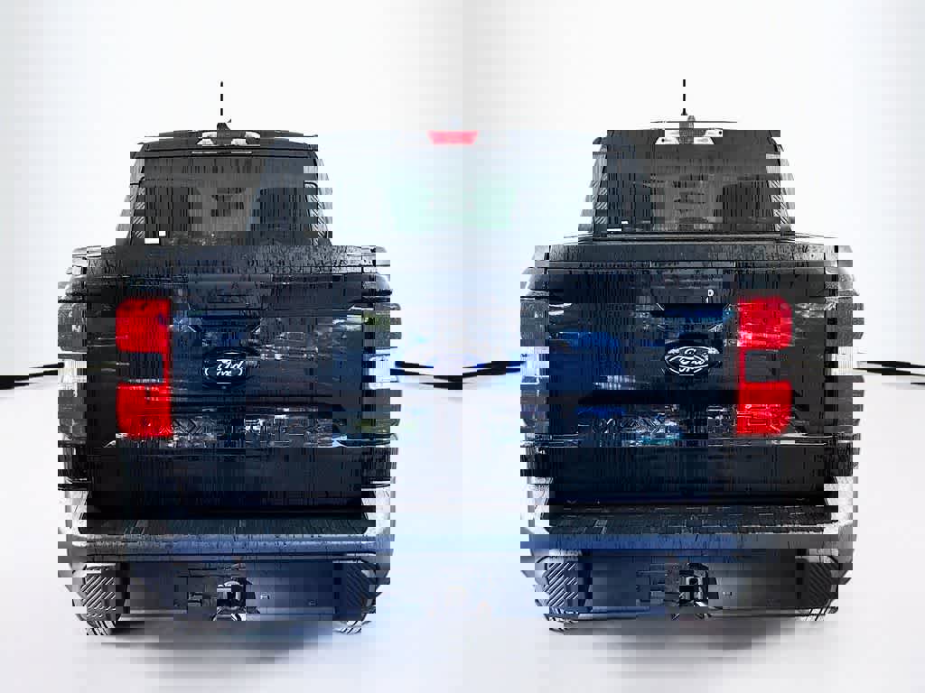 New 2026 Ford Maverick XLT image 5