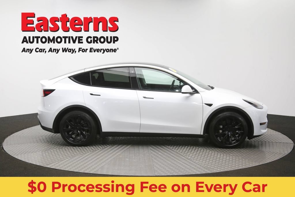 Used 2021 Tesla Model Y Long Range AWD/4WD image 40