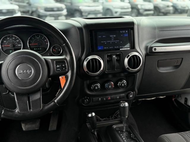 Used 2011 Jeep Wrangler Rubicon w/ PWR Convenience Group image 18