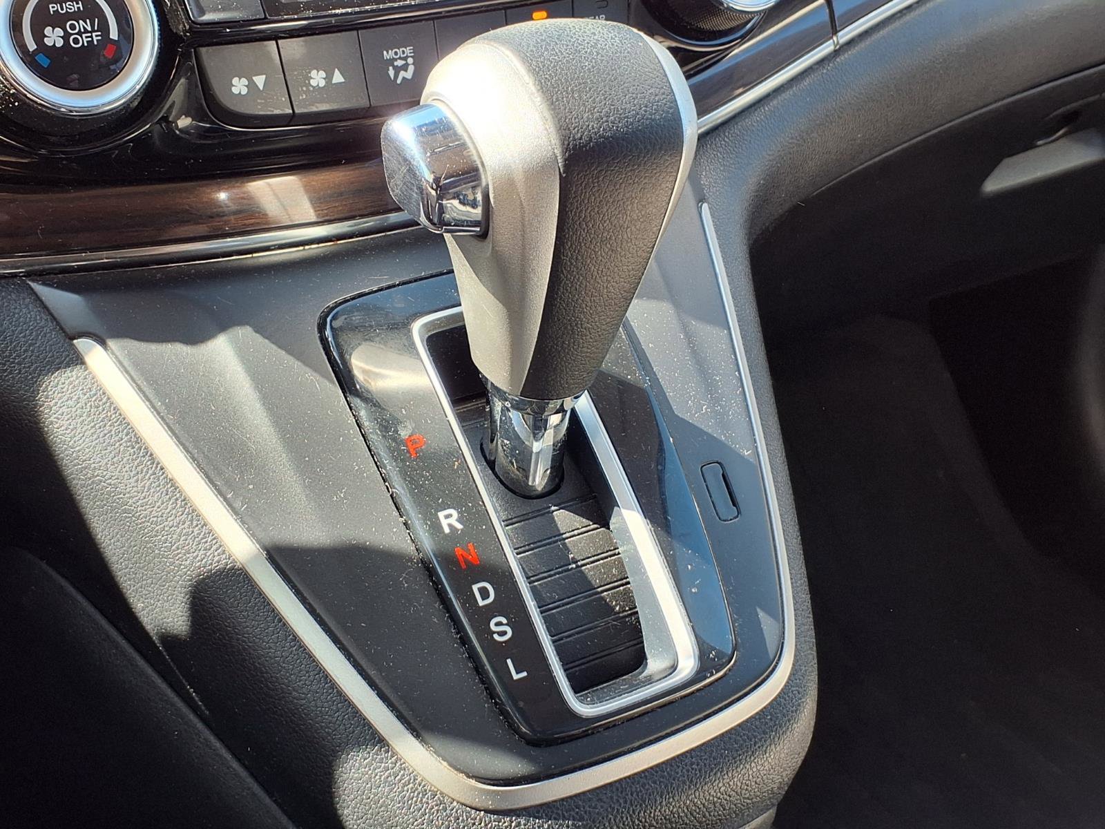 Used 2016 Honda CR-V Touring image 11