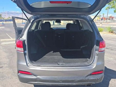 Used 2018 Kia Sorento L image 25